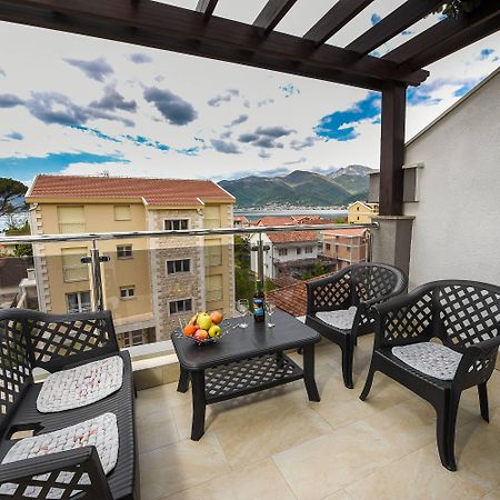 Sea Point Apart Hotel Тиват Экстерьер фото