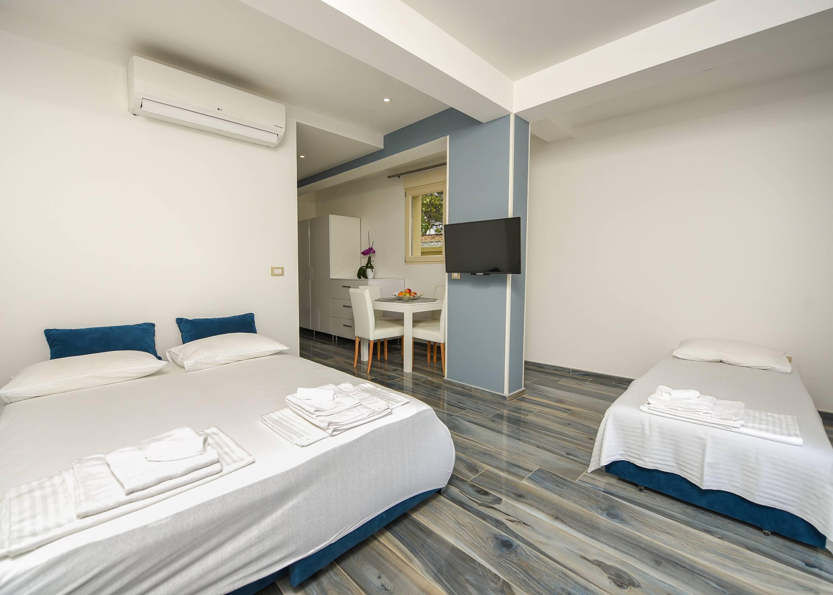 Sea Point Apart Hotel Тиват Экстерьер фото