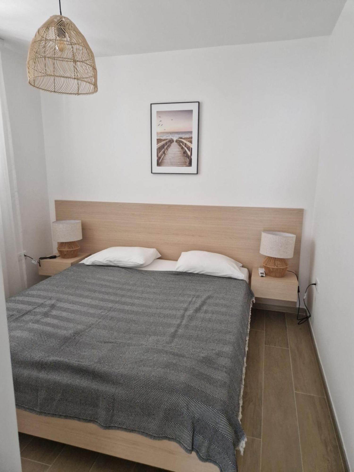 Sea Point Apart Hotel Тиват Экстерьер фото