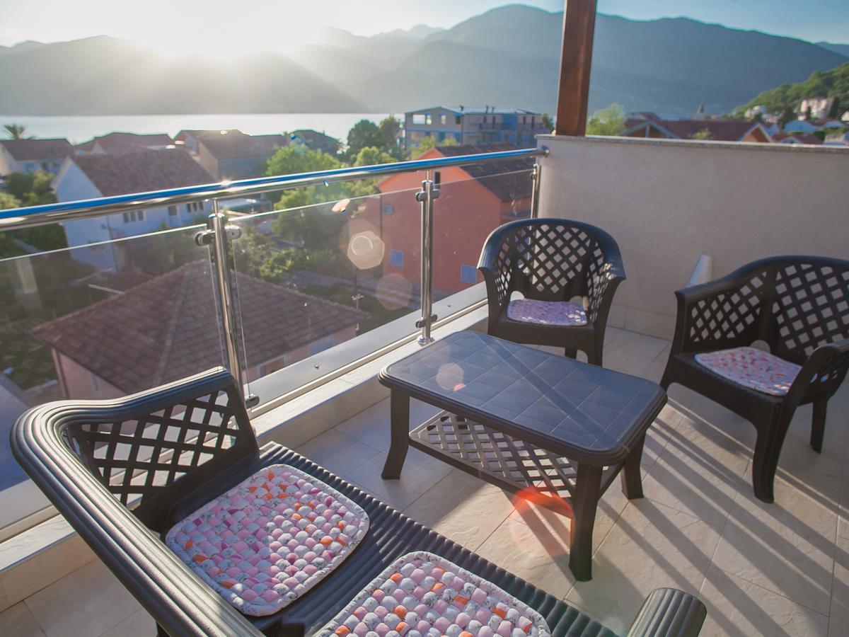 Sea Point Apart Hotel Тиват Экстерьер фото