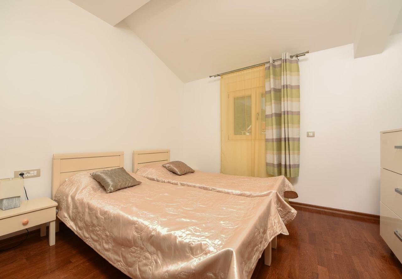 Sea Point Apart Hotel Тиват Экстерьер фото