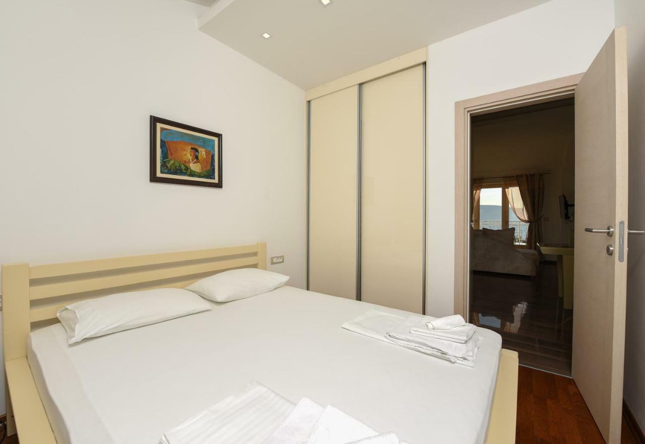 Sea Point Apart Hotel Тиват Экстерьер фото