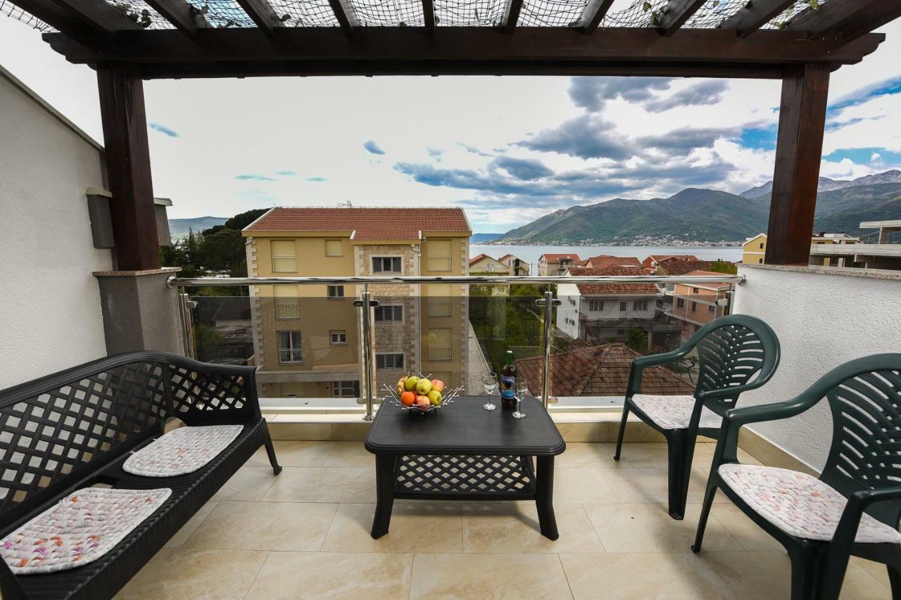 Sea Point Apart Hotel Тиват Экстерьер фото