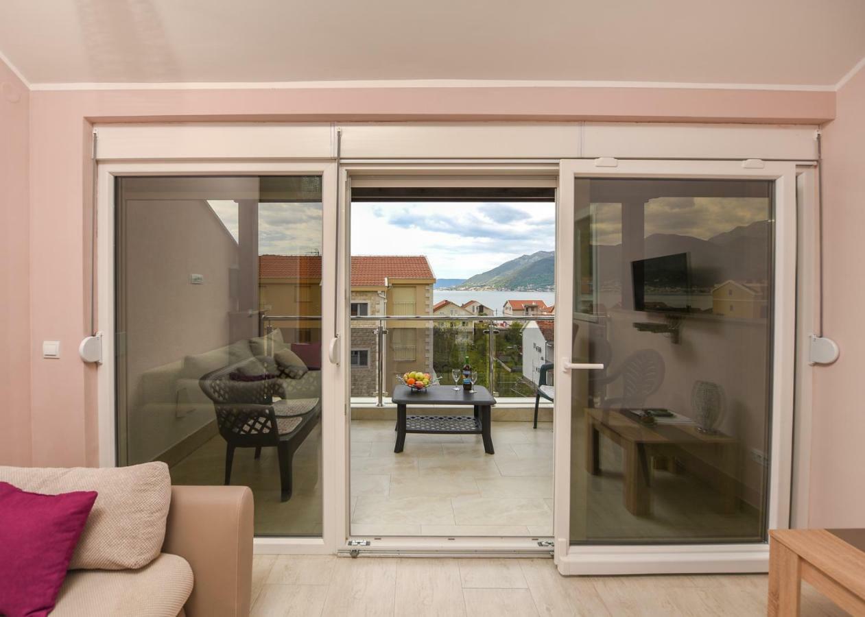 Sea Point Apart Hotel Тиват Экстерьер фото